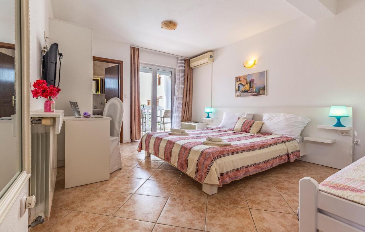 Villa San Rocco Bed & Breakfast Medulin Exterior foto
