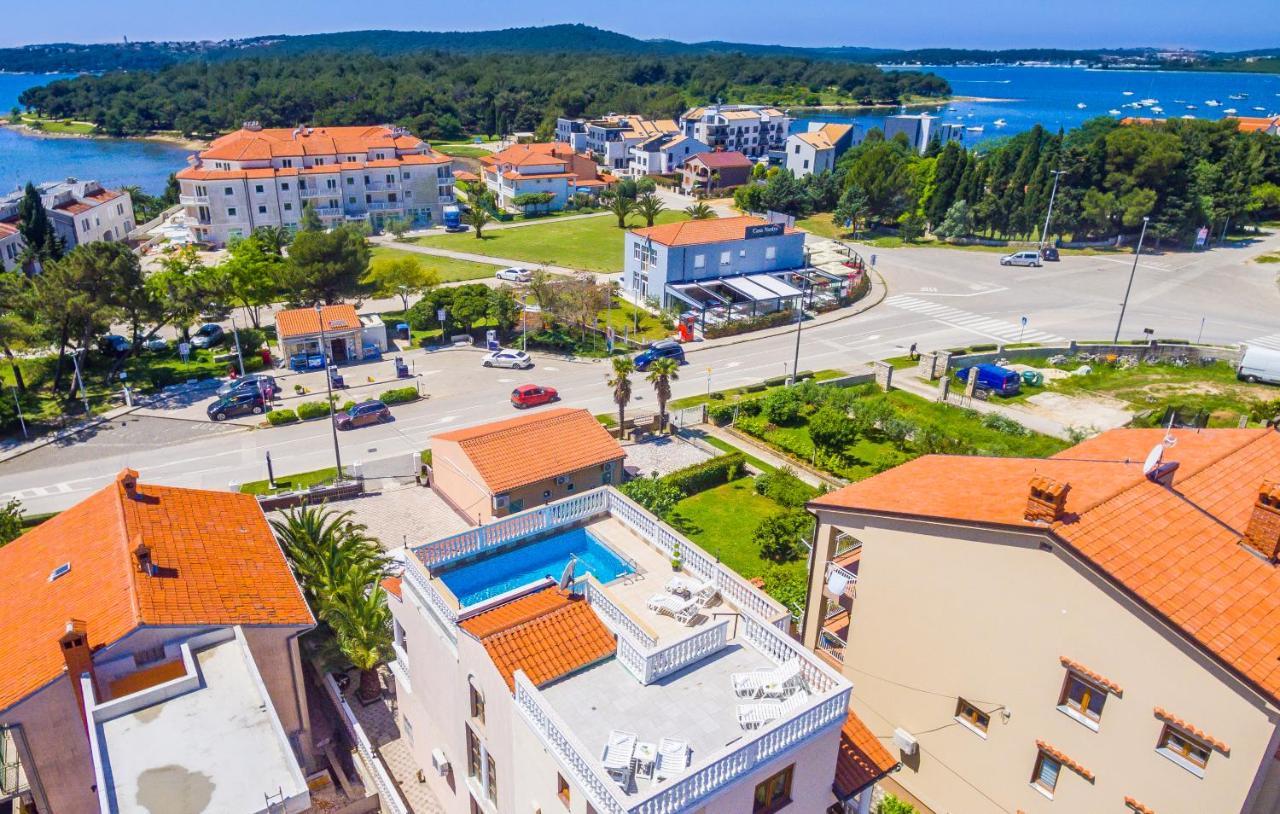 Villa San Rocco Bed & Breakfast Medulin Exterior foto