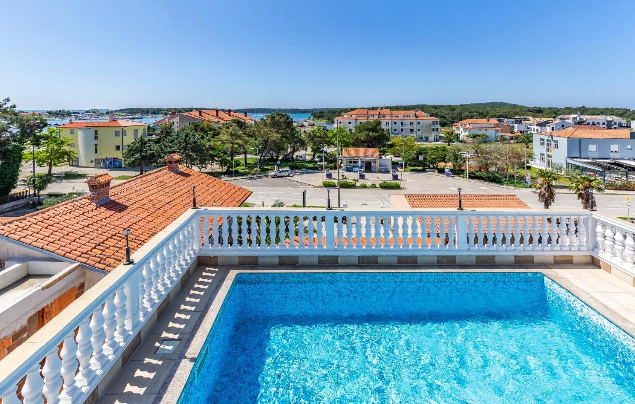 Villa San Rocco Bed & Breakfast Medulin Exterior foto